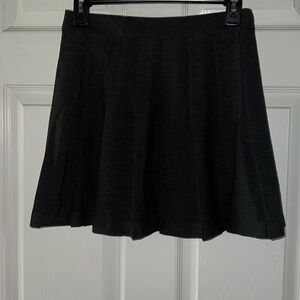 Aritzia olive skirt